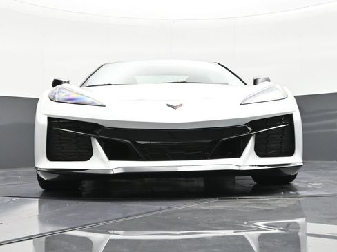 Used 2026 Chevrolet Corvette Z06 RWD image 24