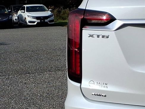 Used 2024 Cadillac XT6 Premium Luxury image 6