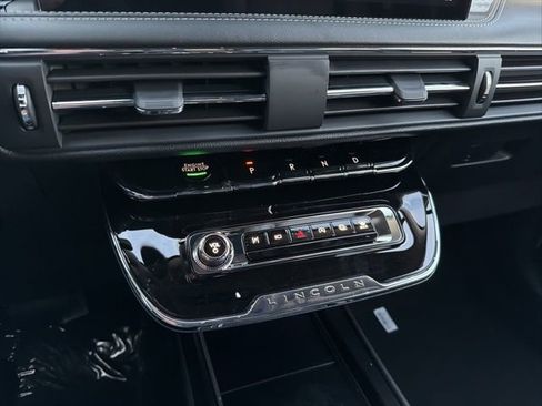 New 2026 Lincoln Corsair Premiere image 13