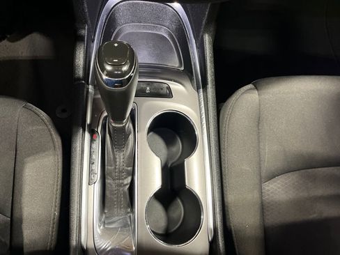 Used 2020 Chevrolet Malibu LT image 19