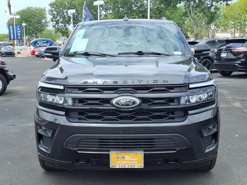 Certified 2023 Ford Expedition Max Limited AWD/4WD image 2