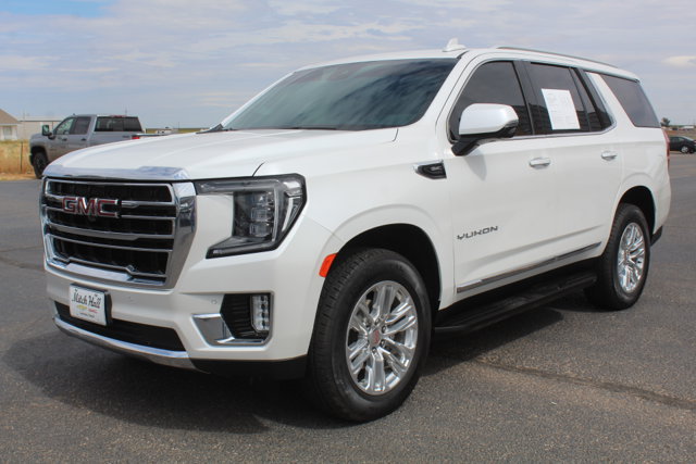 Used 2024 GMC Yukon SLT w/ SLT Luxury Package AWD/4WD image 11