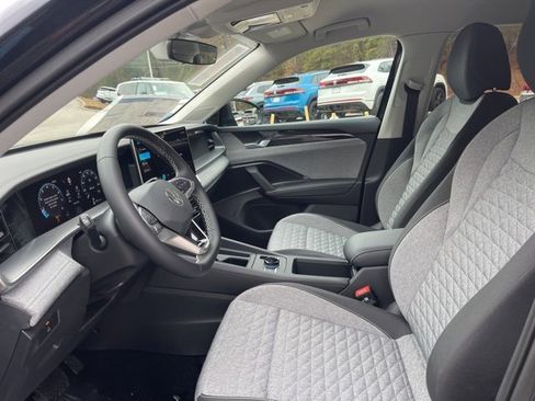 New 2026 Volkswagen Tiguan S image 7