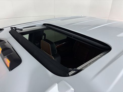 New 2026 GMC Sierra 3500 Denali Ultimate image 22