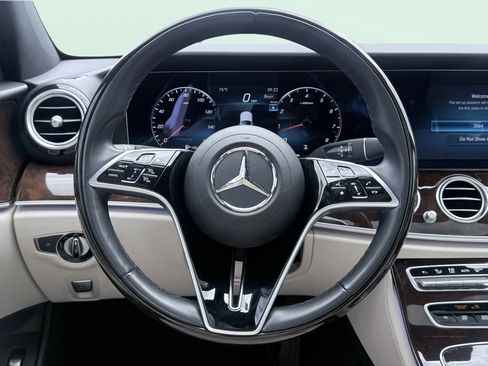 Used 2023 Mercedes-Benz E 350 Sedan image 54