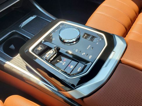 New 2026 BMW 740i xDrive AWD/4WD image 18