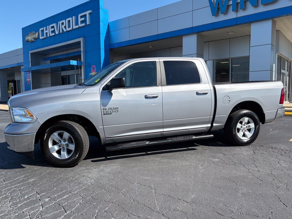 Used 2021 RAM 1500 Classic SLT RWD image 2