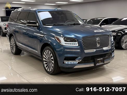 Used 2018 Lincoln Navigator Reserve w/ Technology Package AWD/4WD image 1
