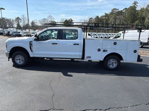 New 2025 Ford F350 XL w/ XL Driver Assist Package image 38