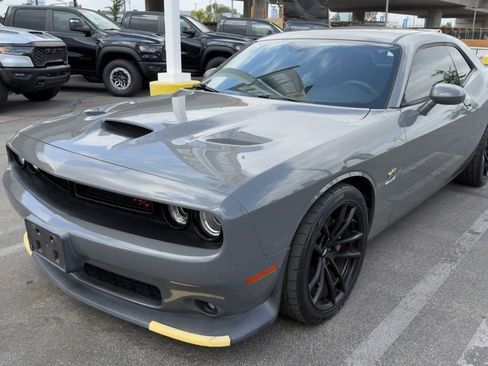 Used 2019 Dodge Challenger R/T Scat Pack w/ 1320 Drag Pack RWD image 3