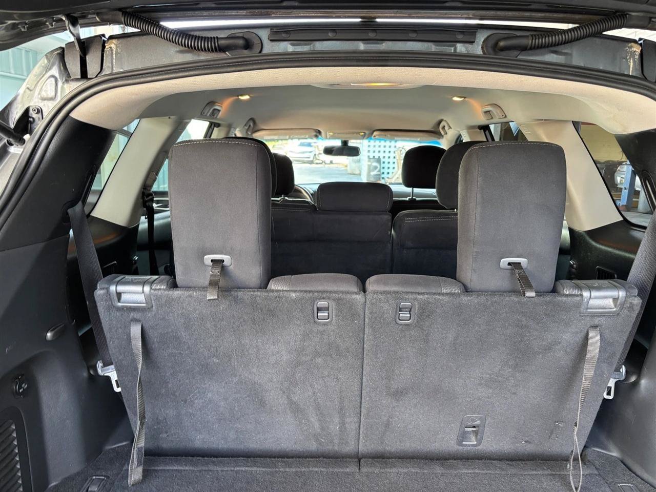 Used 2016 Nissan Pathfinder SV FWD image 14