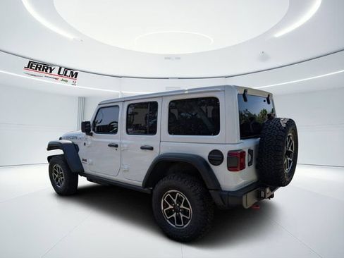 New 2026 Jeep Wrangler Unlimited Rubicon AWD/4WD image 5