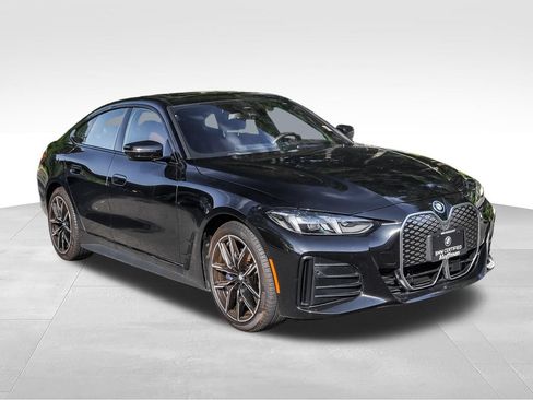 Used 2025 BMW i4 xDrive40i w/ M Sport Package AWD/4WD image 2