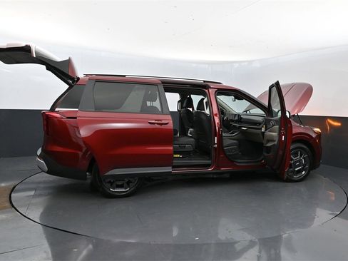 New 2026 Kia Carnival EX image 51