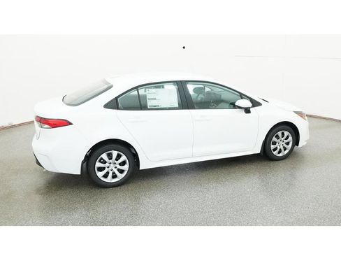New 2026 Toyota Corolla LE FWD image 10
