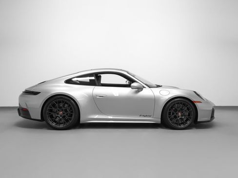 Certified 2026 Porsche 911 Carrera GTS RWD image 13