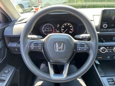 Certified 2024 Honda CR-V LX image 17