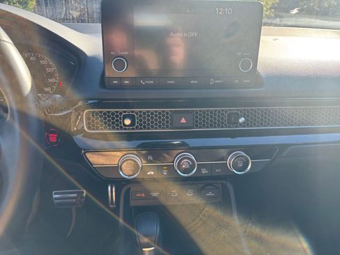 Used 2025 Honda Civic Sport image 18