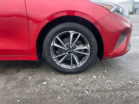 Used 2024 Kia Forte LXS image 12