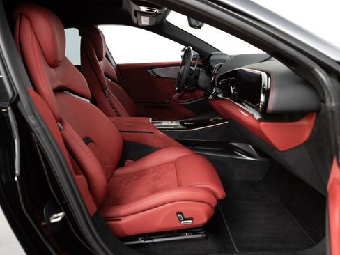 Used 2025 Ferrari Purosangue image 72