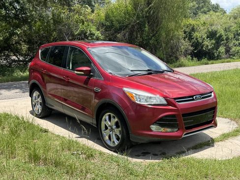 Used 2013 Ford Escape SEL FWD image 2