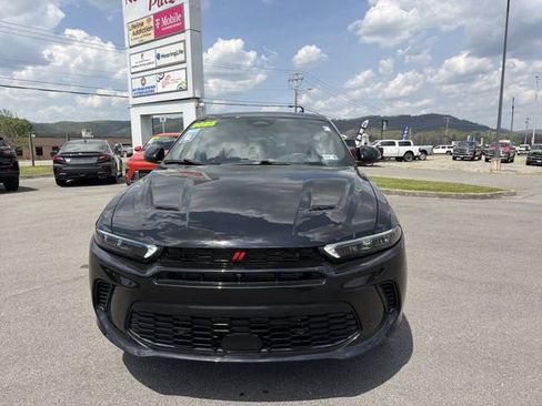 Used 2025 Dodge Hornet GT w/ GT Plus Package AWD/4WD image 2