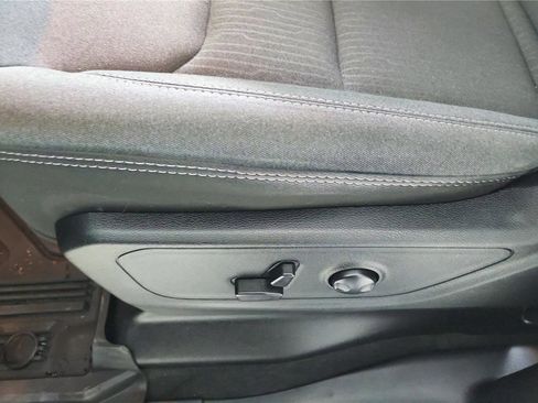 Used 2022 RAM 1500 Big Horn image 30