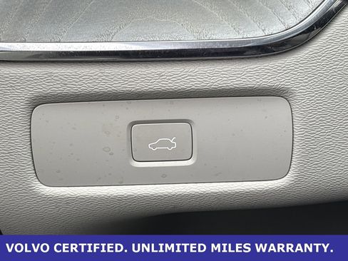 Certified 2023 Volvo XC60 B5 Plus w/ Climate Package image 20