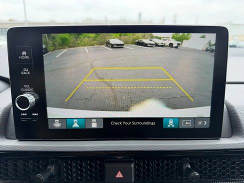 Used 2024 Honda CR-V EX-L image 16