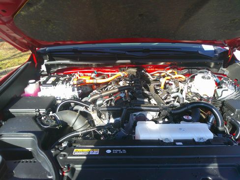 Used 2025 Toyota 4Runner TRD Off-Road image 33