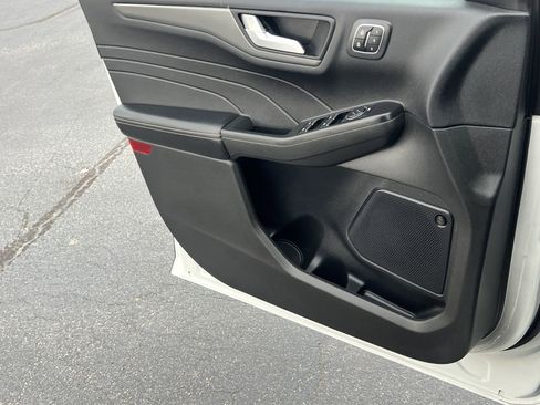 Certified 2023 Ford Escape Active w/ Tech Pack #2 image 18