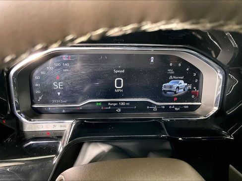 Used 2024 GMC Sierra 1500 SLT w/ SLT Premium Plus Package image 29