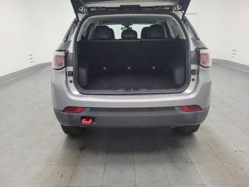 Used 2019 Jeep Compass Trailhawk AWD/4WD image 29