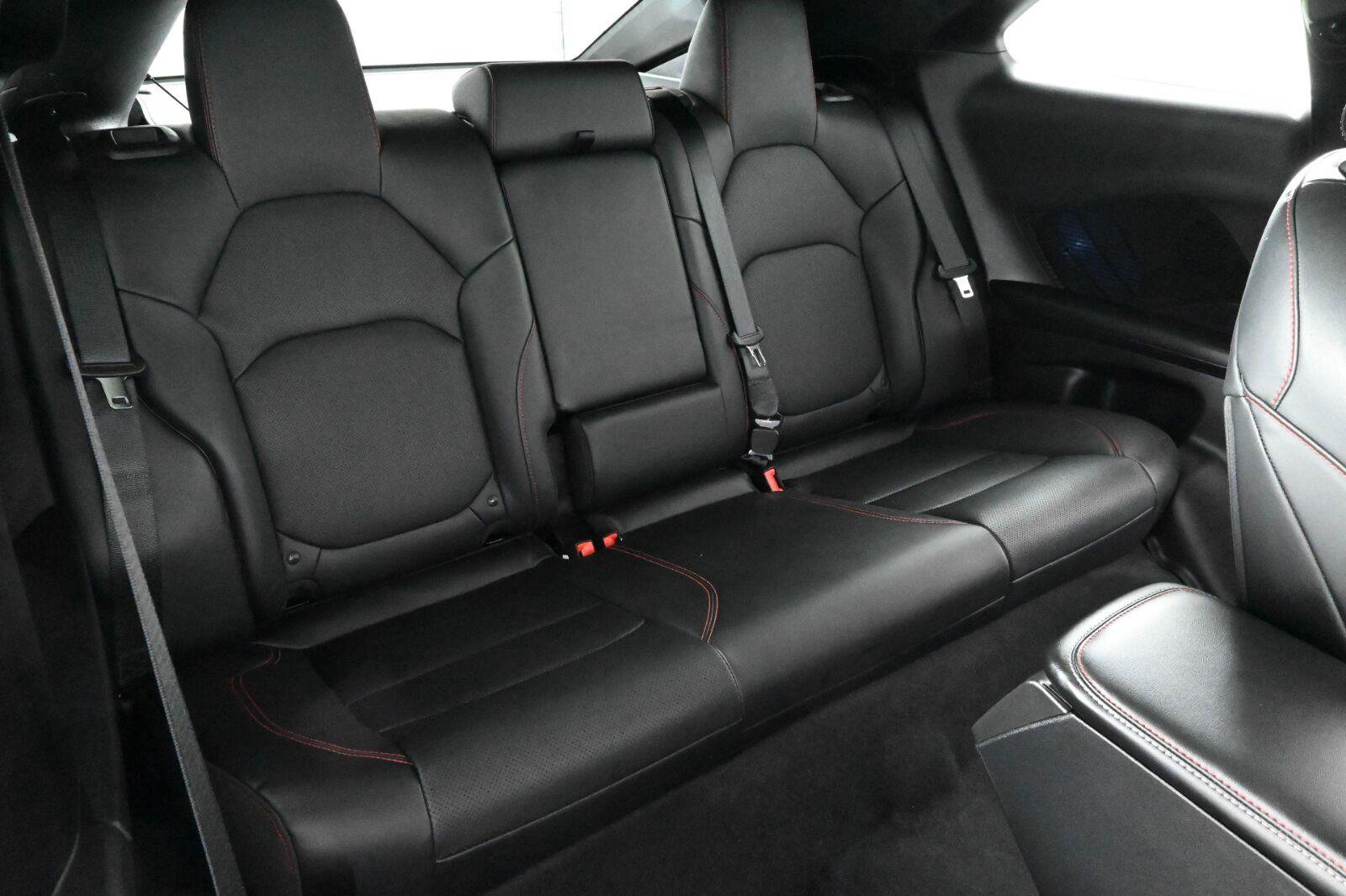 Used 2024 Dodge Charger Daytona R/T w/ Plus Group AWD/4WD image 14