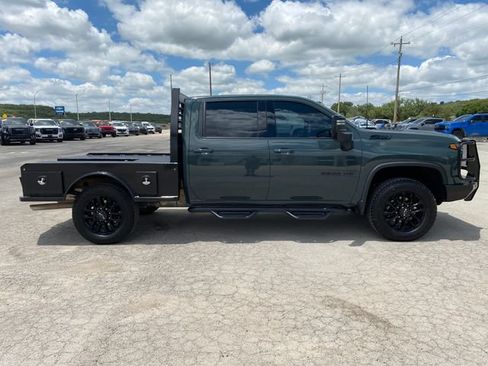 Used 2025 Chevrolet Silverado 2500 LTZ w/ Trail Boss Package AWD/4WD image 7