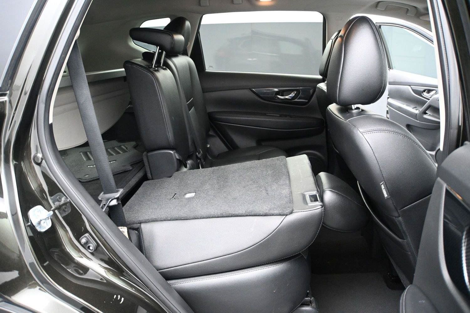 Used 2017 Nissan Rogue SL w/ SL Premium Package AWD/4WD image 14