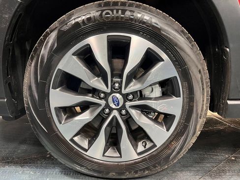 Used 2025 Subaru Outback Touring image 25