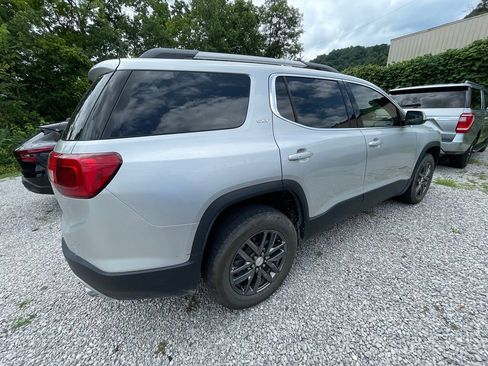 Used 2018 GMC Acadia SLT AWD/4WD image 6