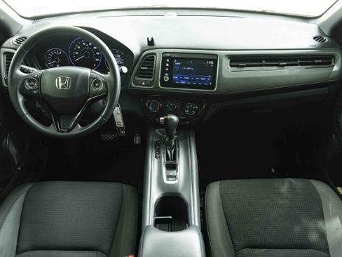 Used 2020 Honda HR-V Sport image 25