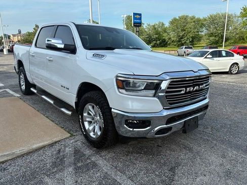 Used 2023 RAM 1500 Laramie AWD/4WD image 4