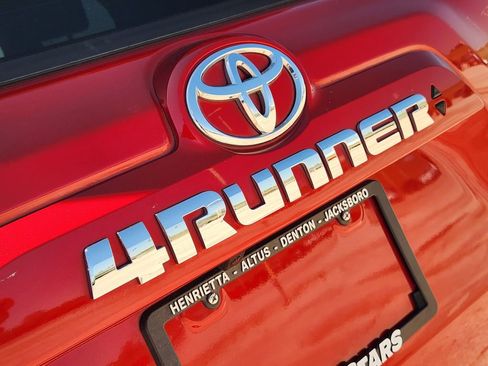 Used 2023 Toyota 4Runner TRD Sport image 12