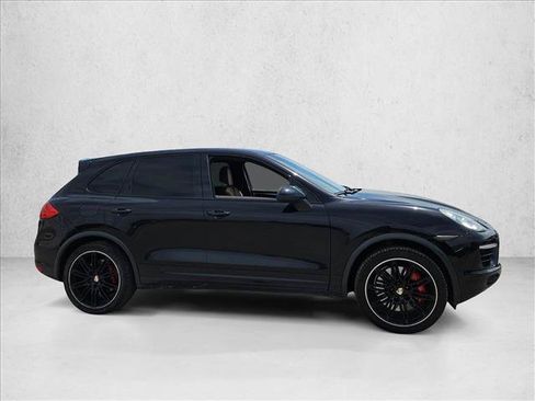 Used 2012 Porsche Cayenne Turbo AWD/4WD image 4