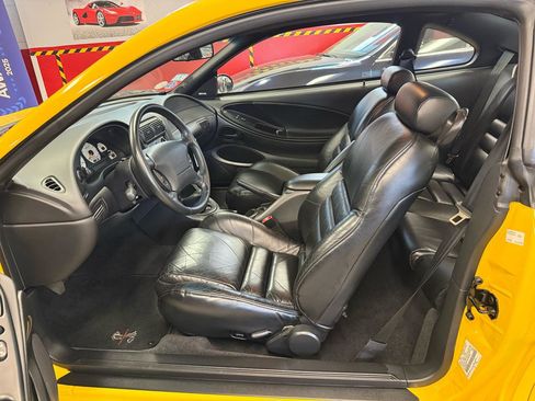 Used 1998 Ford Mustang Cobra RWD image 32