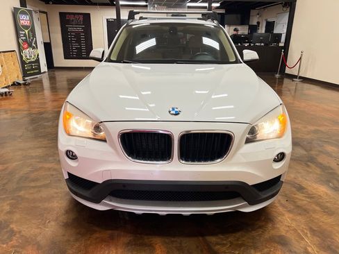 Used 2015 BMW X1 xDrive28i image 4