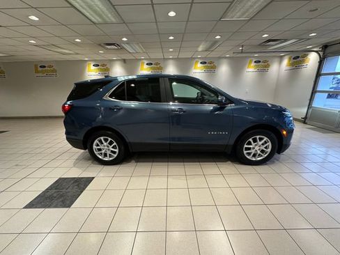 Used 2024 Chevrolet Equinox LT w/ LPO, Floor Liner Package AWD/4WD image 3