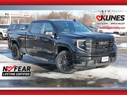 Used 2025 GMC Sierra 1500 Elevation w/ Elevation Premium Package