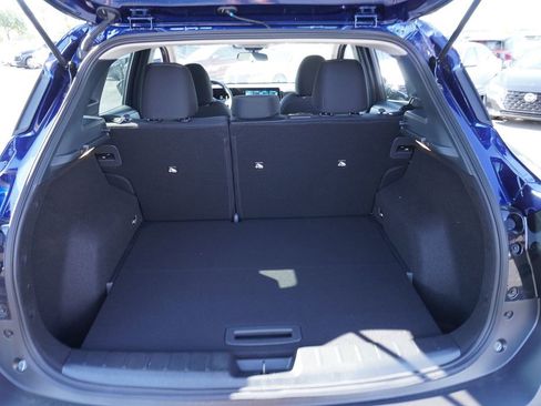 Used 2026 Nissan Kicks SV image 8