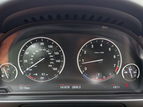 Used 2015 BMW 550i xDrive Sedan AWD/4WD image 19