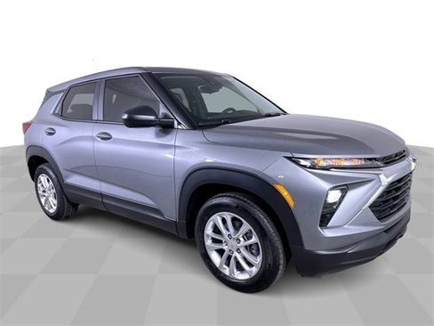 New 2026 Chevrolet TrailBlazer LS w/ LS Convenience Package image 2