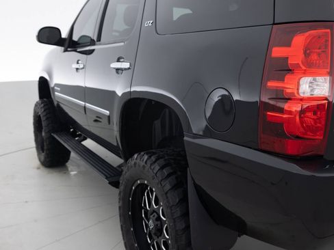 Used 2011 Chevrolet Tahoe LTZ image 13